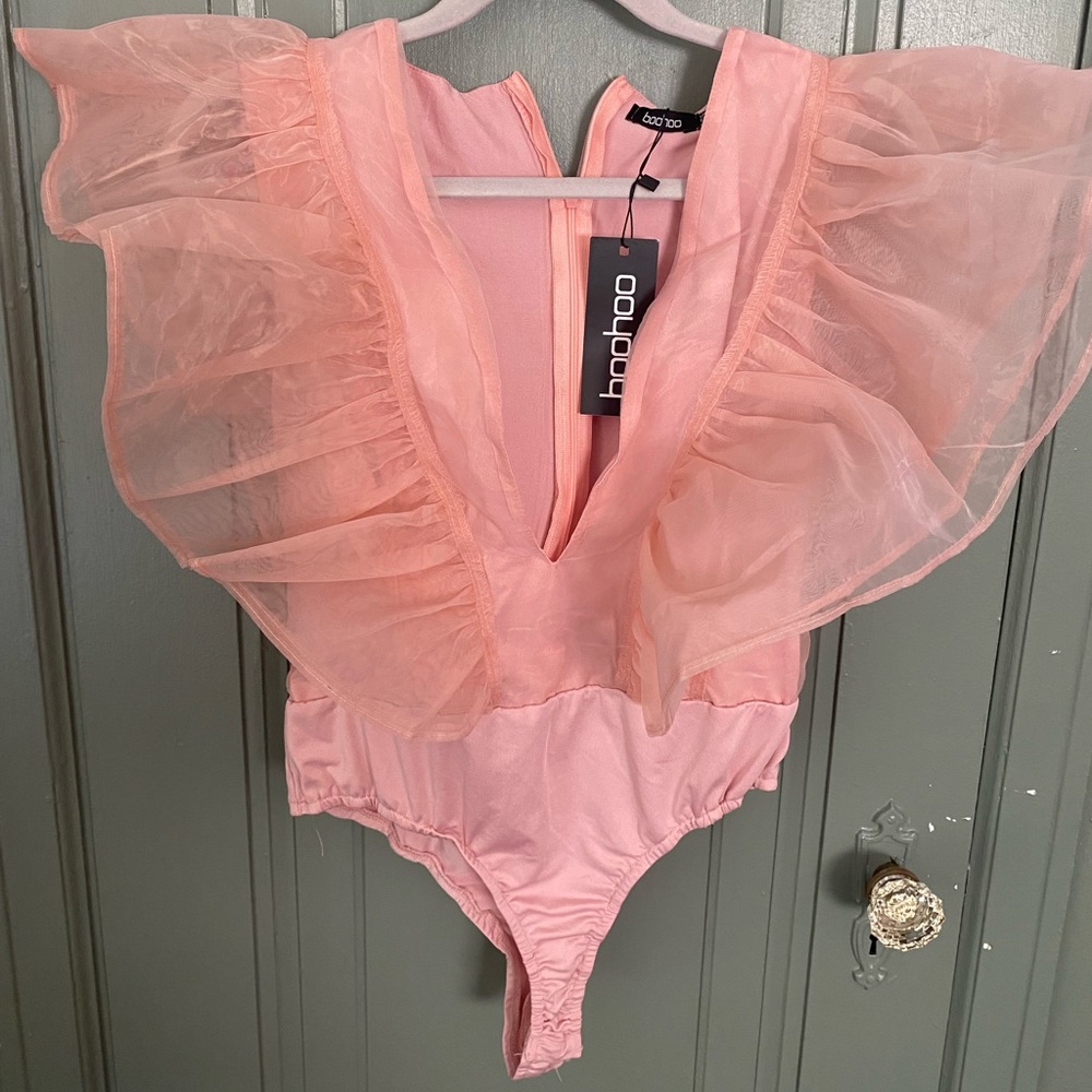 New with tags boohoo bodysuit